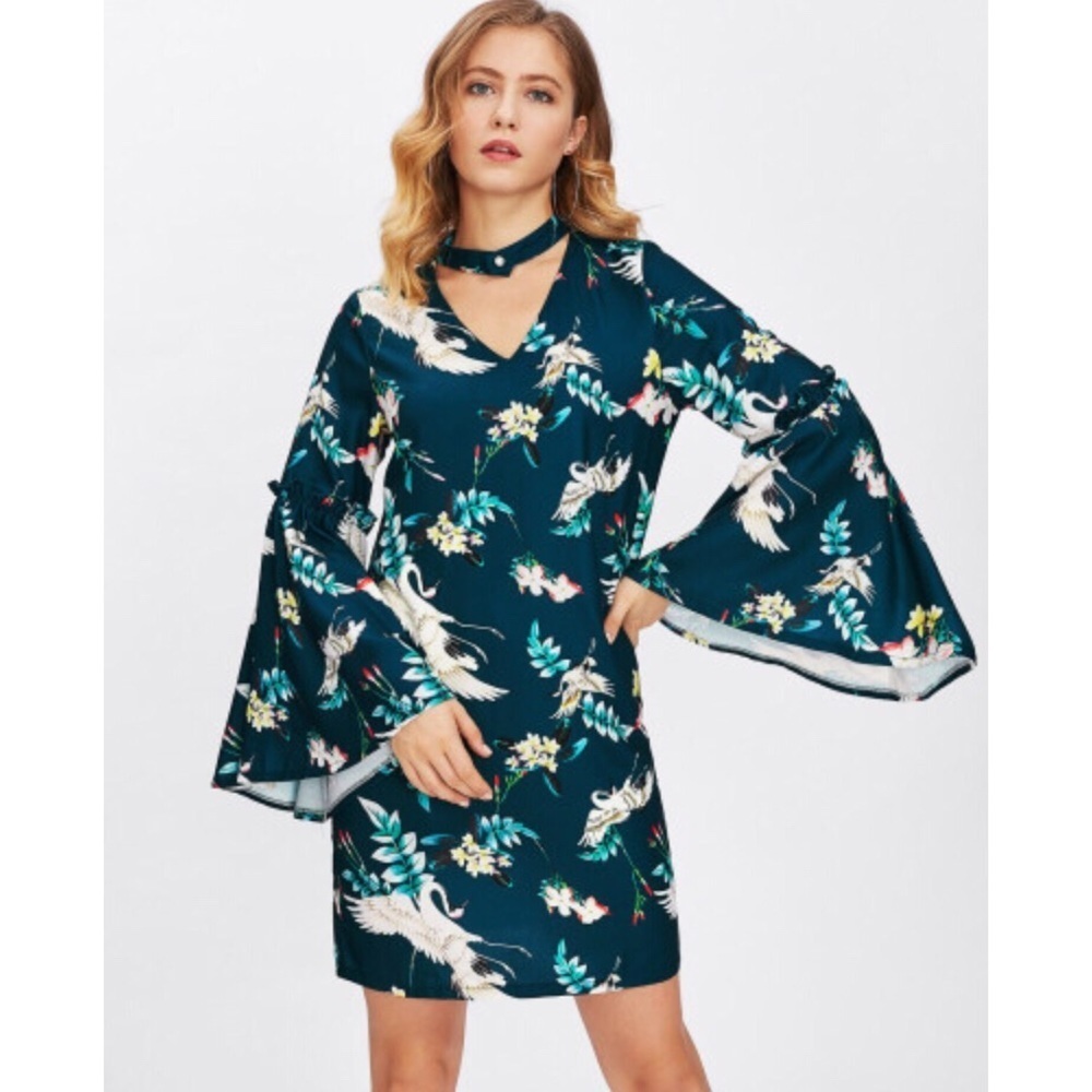 SHEIN Women Choker Neck Bell Sleeve Floral Crane Print Shift Dress Teal Large